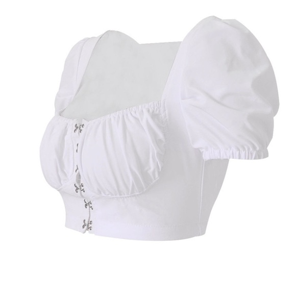 YesStyle Cropped White Top - Picture 3 of 4